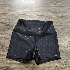 NWOT Alo Yoga Shorts